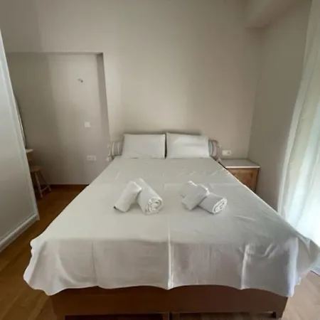 A-14 Light & Patio, New 2023! Next 2 Goulandris Museum! Pls Check Extra Fees For 2nd Appartement *