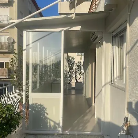 Appartement A-14 Light & Patio, New 2023! Next 2 Goulandris Museum! Pls Check Extra Fees For 2nd *